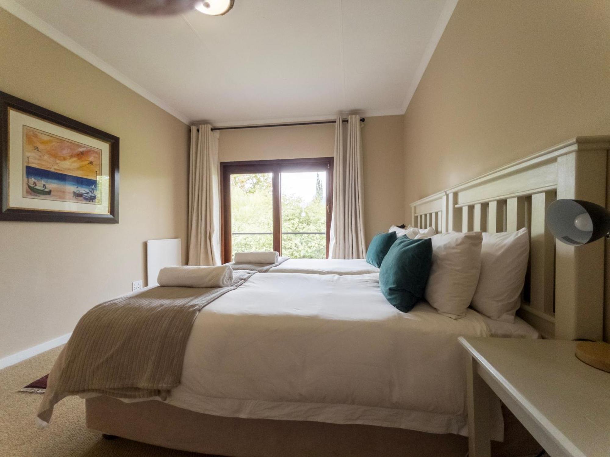 727 Church Clarens Room photo